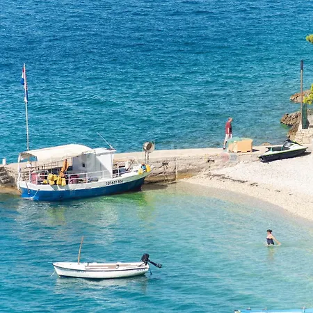 Seaside Ivo Apartman